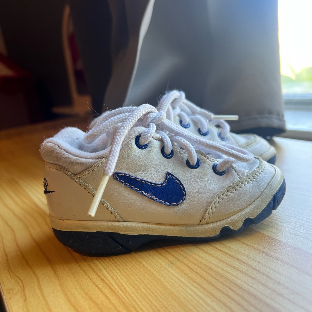 Nike Kids White and Blue Leather Lace-Up Sneakers